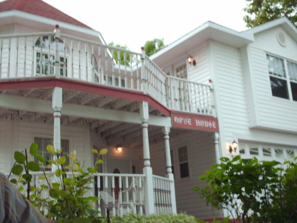 Dove House Bed & Breakfast Harbourside North Sydney Dış mekan fotoğraf